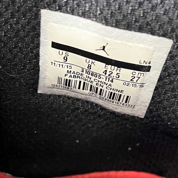 Jordan Men’s Size 9 - Picture 4 of 7
